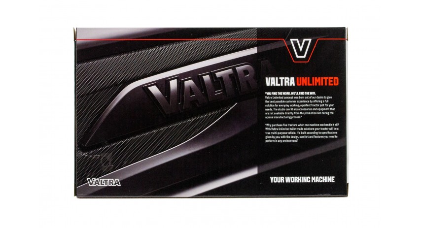 Universal Hobbies 1:32 Scale Valtra G135 "Unlimited" Ultra Green