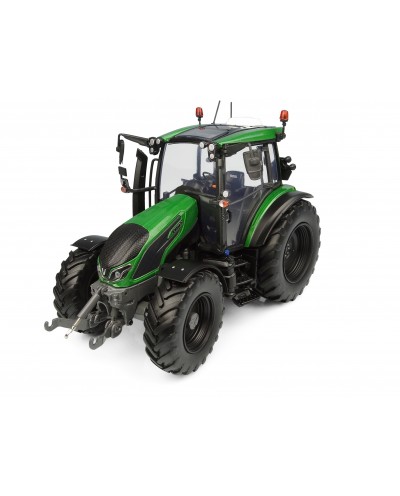 Universal Hobbies 1:32 Scale Valtra G135 "Unlimited" Ultra Green