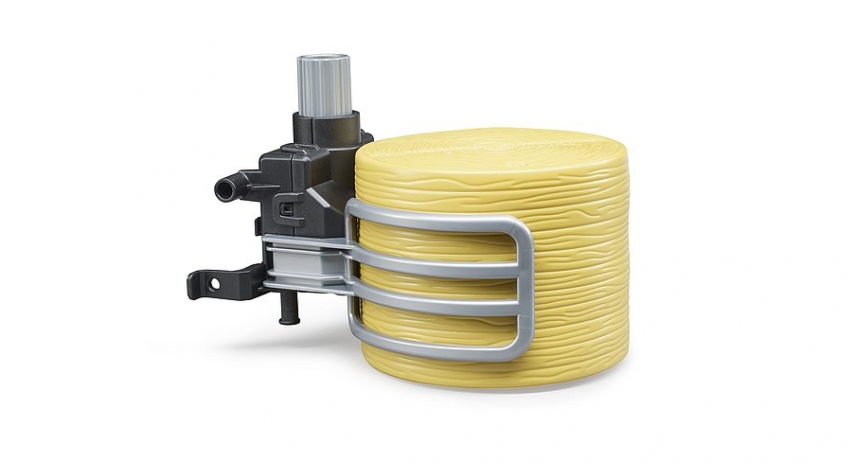 Bruder Toys 02332 Bale gripper with 1 round bale Scale 1:16