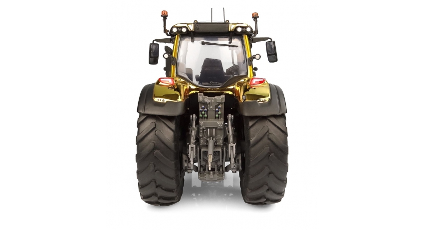 Universal Hobbies 1/32 Scale Valtra Q305 – Gold Edition Diecast Replica UH6610