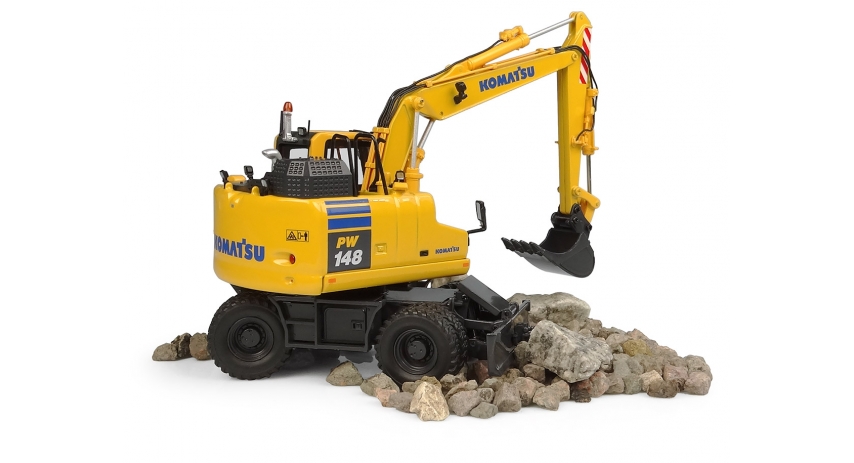 Universal Hobbies 1/50 Scale Komatsu PW148-11 Hydraulic Wheeled Excavator w/Standard & Clamshell Bucket Diecast Replica UH8162